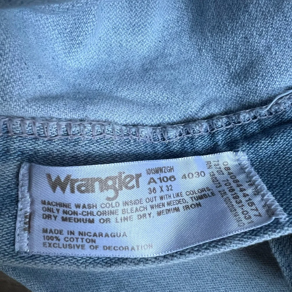 Wrangler Men's Light Blue Straight Jeans size 36x32 - Picture 8 of 9